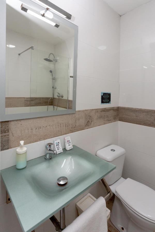 Easy Sants By Bossh! (Adults Only) Vandrehjem Barcelona Eksteriør billede
